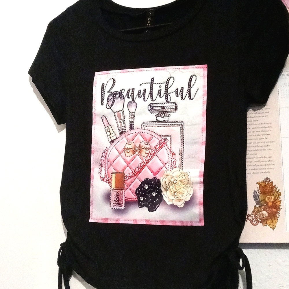 Beautiful black graphic top